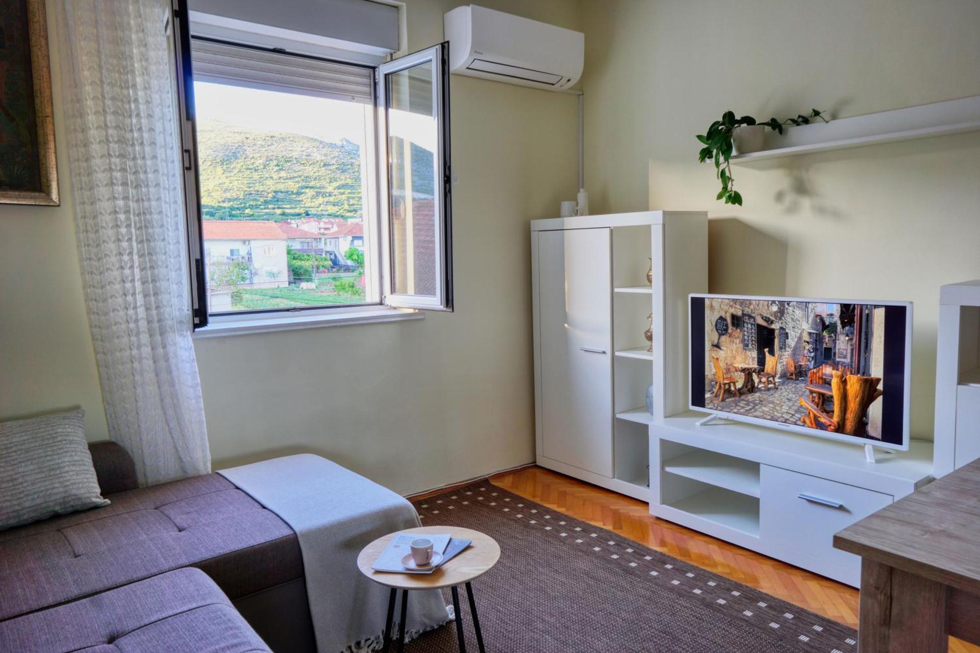Apartmani Ana 10 Min. Hoda Od Centra Trogira Экстерьер фото