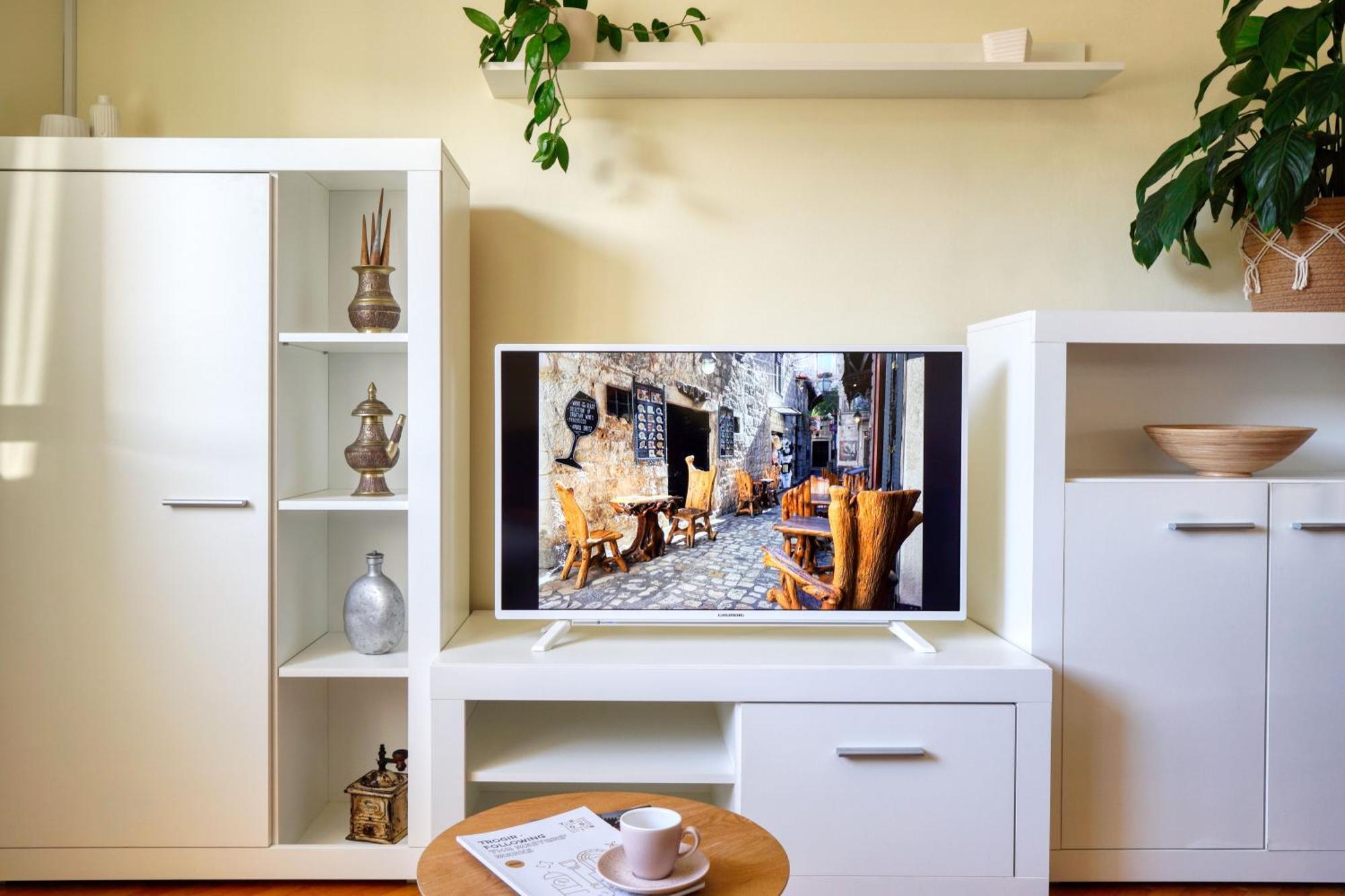 Apartmani Ana 10 Min. Hoda Od Centra Trogira Экстерьер фото